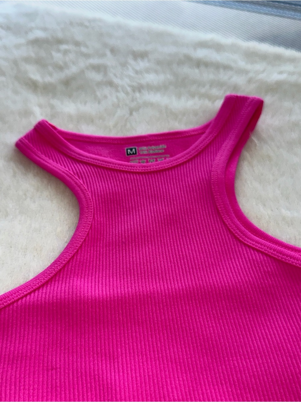 Women's Ribbed Racerback Crop Top - Hot Pink - Picture 4 of 7